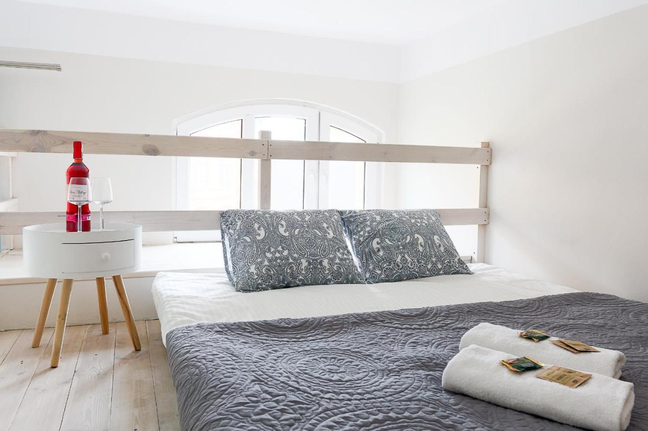 Apartament Z Antresolą 2 *